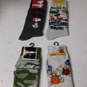 4 Pairs of Charachter Socks Size 10-13
